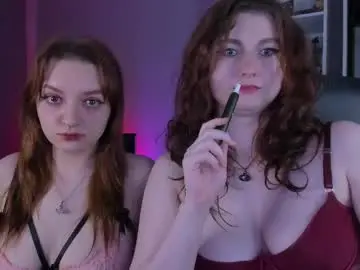 Chaturbate Live Sex Cam of queenrosel