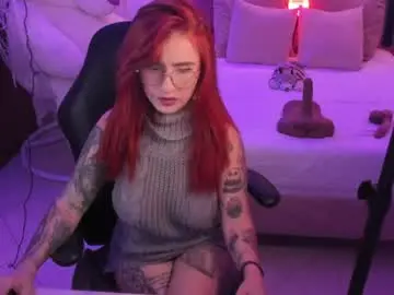 Chaturbate Best live sex cam show of catalehia_moonlightt