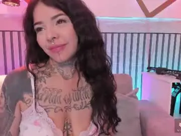 Chaturbate Free Porn Cam of niinaink