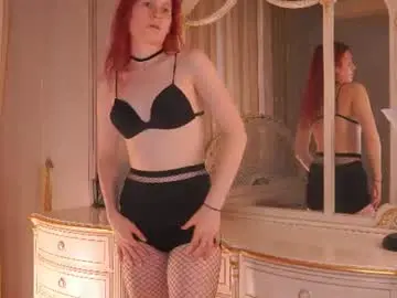 Chaturbate Live Sex Cam of lunamaffey