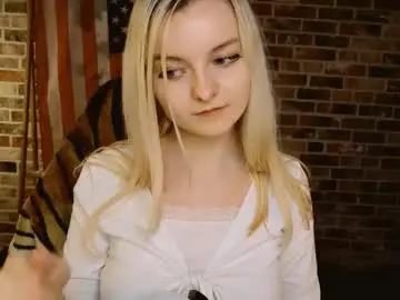 Chaturbate Live Sex Cam of angelabunny_