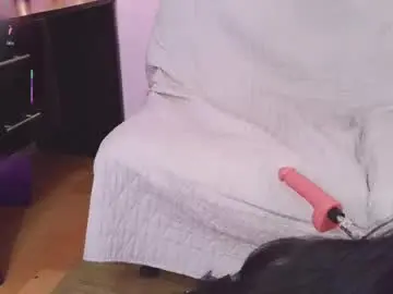 Chaturbate Live Sex Cam of jenner_mills