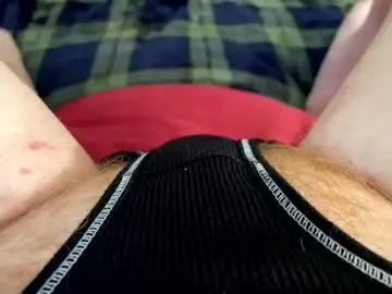 Chaturbate Live Sex Cam of kittyneedsherdaddy