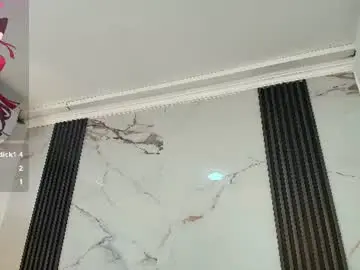 Chaturbate Live Sex of paulinekosh