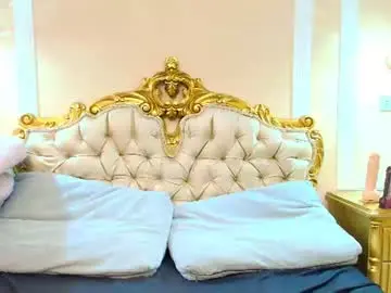 Chaturbate Free Porn Cam of paulinekosh