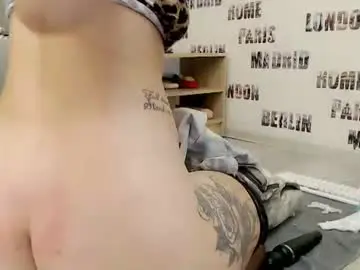 Chaturbate Sex Chat of sweetdaiana23
