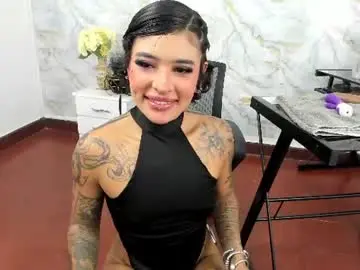 Chaturbate Watch Live Sex Cams of ladysquirtss