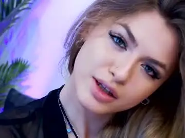 Chaturbate Watch Live Sex Cams of nayaquinn