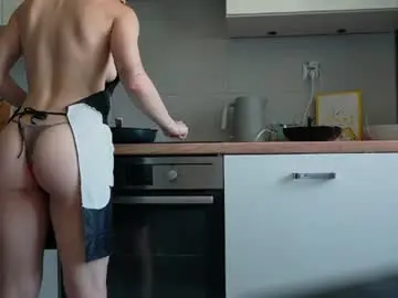 Chaturbate Live Sex Cam of miarouge_me