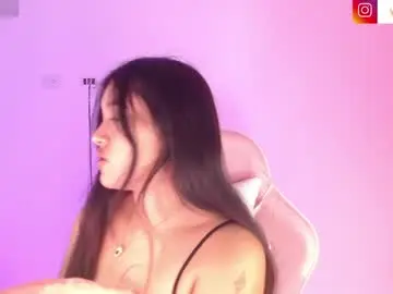 Chaturbate Nude Webcam of moonbella_bell