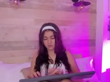 Chaturbate Watch Live Sex Cams of cristin_collins