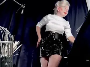 Chaturbate Live Sex Cam of totally_spy