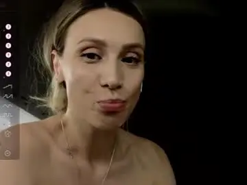 Chaturbate Adult Webcams of alicewonders_
