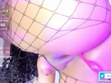 Chaturbate Free Porn Cam of alicia_press20