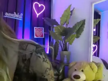 Chaturbate Best live sex cam show of quinn_ivy