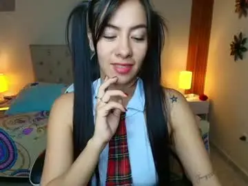 Chaturbate Adult Video Chat of emiily_skinny