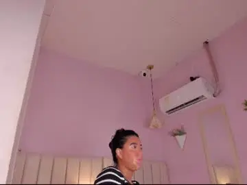 Chaturbate Live Sex Cam of _wendy_x
