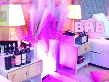 Chaturbate Live Sex Cam of liateylor