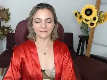 Chaturbate Free Porn Cam of lilly_milf