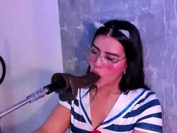 Chaturbate Adult Video Chat of pocahontaslatinaa