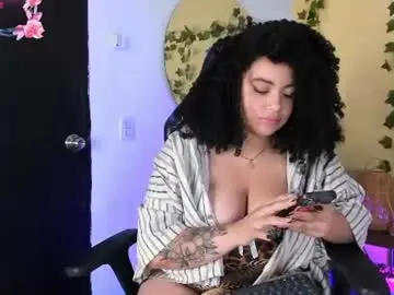 Chaturbate Watch Live Sex Cams of ebonnyrosee
