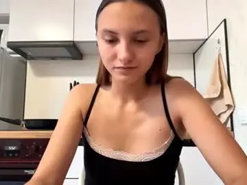 Chaturbate Sex Cam of lynellegundelach