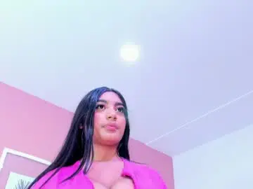 Chaturbate Nude Webcam of luisa_boobs_