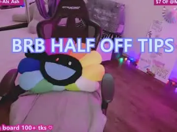 Chaturbate Live Sex Cam of mymaryangel