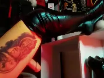 Chaturbate Watch Live Sex Cams of madame_ibby