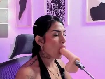 Chaturbate Adult Webcam of alanna_wild