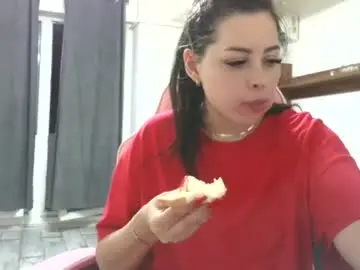 Chaturbate Live Sex Cam of prettyjulliette