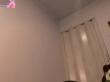 Chaturbate Live Sex of goddessnahi