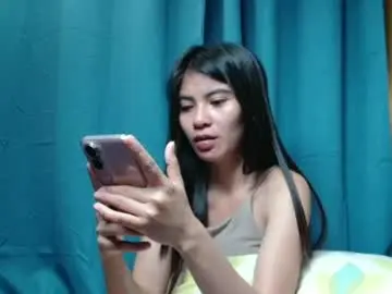 Chaturbate Nude Webcam of prettylittle_lady