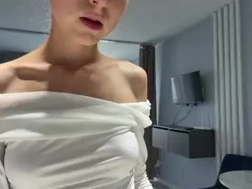 Chaturbate Best live sex cam show of dianafrisky