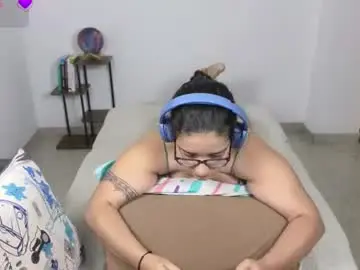 Chaturbate Nude Webcam of moonwoman_
