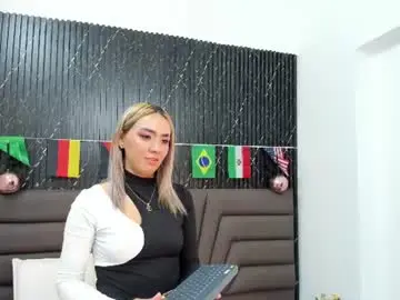 Chaturbate Best live sex cam show of ashley_miller26