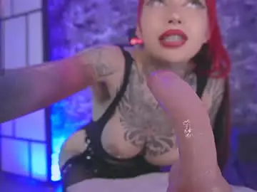 Chaturbate Live Porn of darkly_waxx