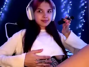 Chaturbate Watch Live Sex Cams of roxiepiurkowski