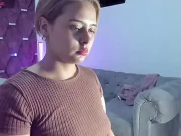 Chaturbate Sex Chat of mikaelastonne