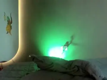 Chaturbate Live Sex Cam of sweet_lia1_