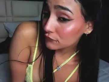 Chaturbate Sex Chat of ashlyrouxx
