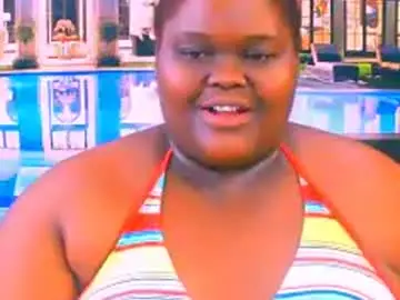 Chaturbate Live Porn of ebonyhotbuns4u2luv