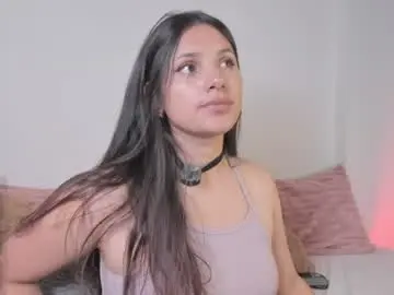 Chaturbate Best live sex cam show of julieth1_