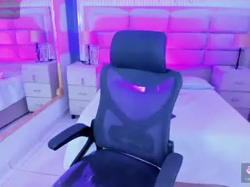 Chaturbate Best live sex cam show of nahomirichards