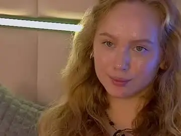 Chaturbate Watch Live Sex Cams of emisterling