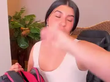 Chaturbate Nude Webcam of lexxarouxx_