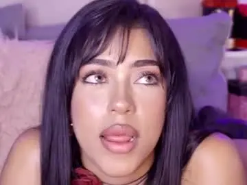 Chaturbate Best live sex cam show of mami_natacha19x