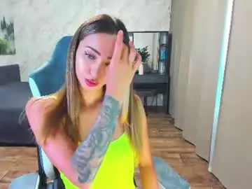 Chaturbate Free Porn Cam of berry_lipsss