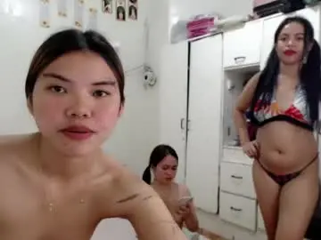 Chaturbate Adult Video Chat of urhottie_melodie