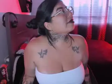 Chaturbate Nude Webcam of devilfox29